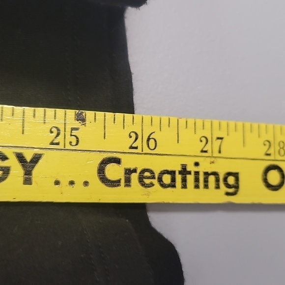 Thalia Sodi Cold Shoulder Valck Loose Fit Top - Picture 6 of 9